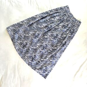 NWT Esprit Geometric Smocked Waist‎ A Line Midi Skirt Size 6